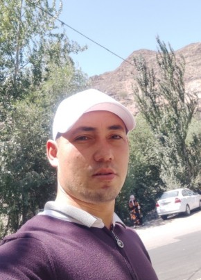 Отабек из Владивостока 30 лет