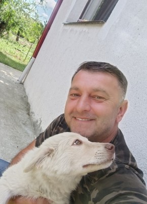 Florian из Galați 44 года