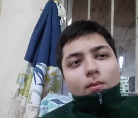 Francisco, 18, Adrogue
