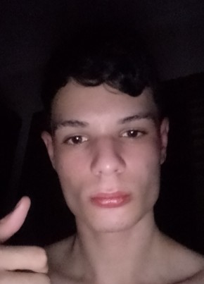 Matheus, 18, República Federativa do Brasil, Londrina