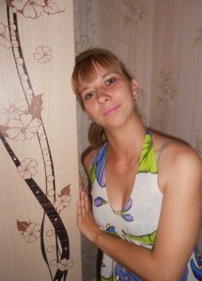 настюша, 37, Россия, Урай