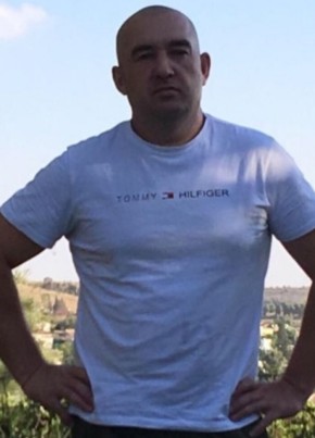 Владимир из Моздока 42 года