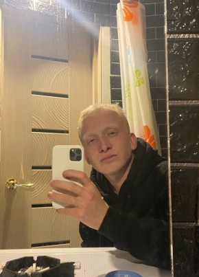 Василий, 23, Россия, Клин