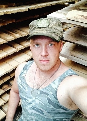 Кирилл, 32, Россия, Екатеринбург