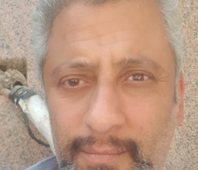 أحمد, 48, Cairo