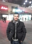 александр, 32 года, Иркутск