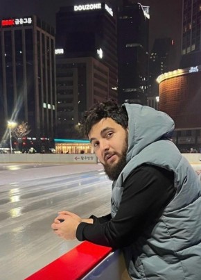 Khan из Тюмени 31 год