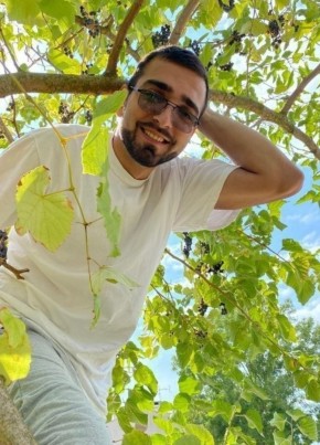 Джан из İzmit 26 лет