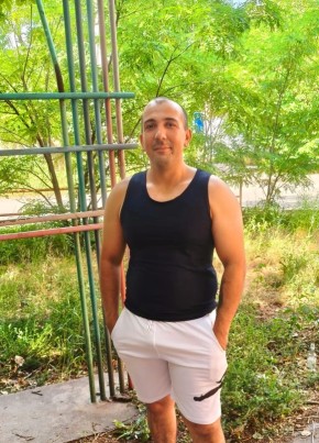 Алексей из Волгограда 32 года