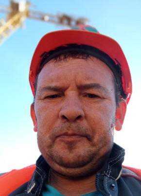 Михаил из Ярославли 48 лет