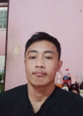 Joel Ramirez, 25, Pilipinas, Lungsod ng Naga