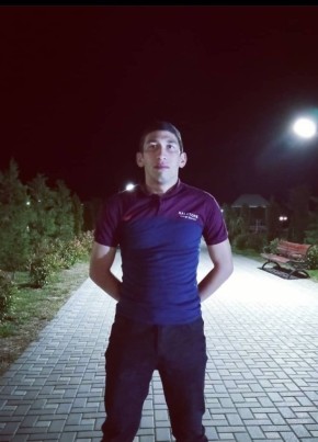 QADIR, 25, Azerbaijan, Mingelchaur