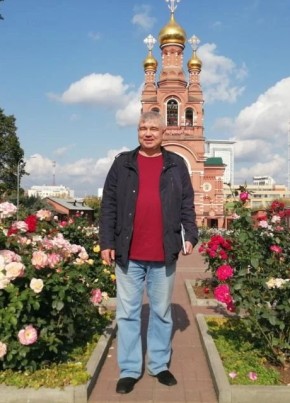 Владимир из Москвы 57 лет