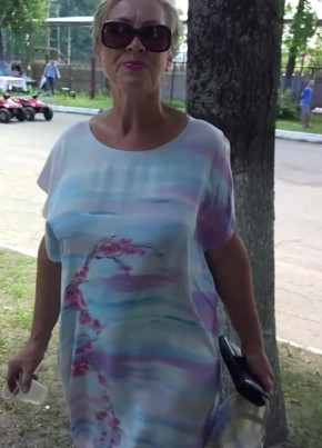 Елена, 65, Россия, Дедовичи