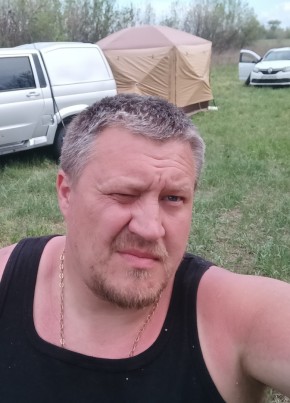 Кирилл из Волгограда 39 лет