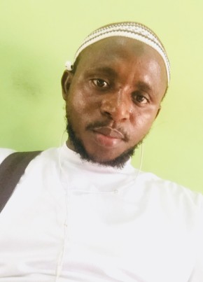 Sowenzsowe, 33, Republic of The Gambia, Sukuta