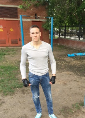 Павел Шестаков , 28, Россия, Бобров