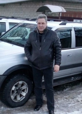 Александр, 60, Россия, Гатчина