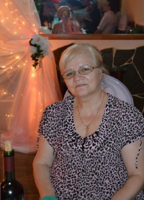 Танюшка, 70, Россия, Тольятти