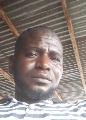 Ichiaka, 44, République Gabonaise, Libreville