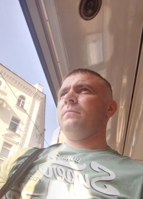 _Роман, 36, Россия, Псков