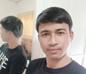เป๊ก, 21, Bang Kruai