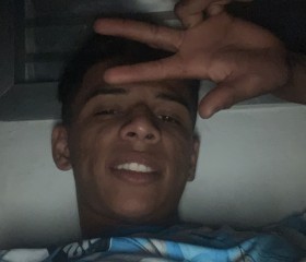 Pedro, 19, Sao Paulo