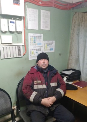 Александр, 38, Россия, Пугачев