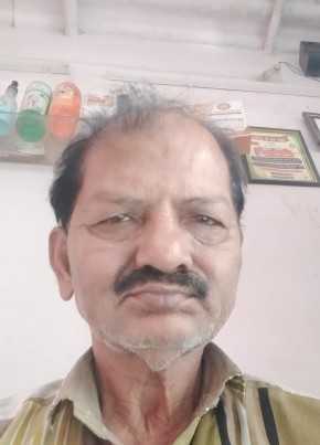 Suleman Shaikh, 59, India, Ahmedabad
