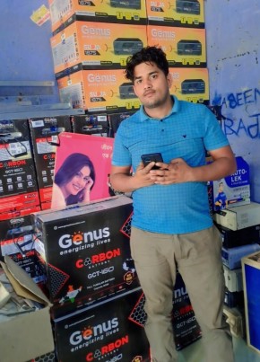 Aamir, 21, India, Delhi