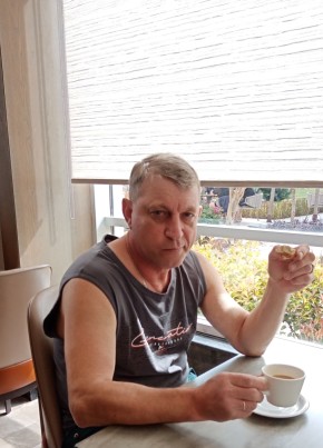 Андрей из Хабаровска 51 год