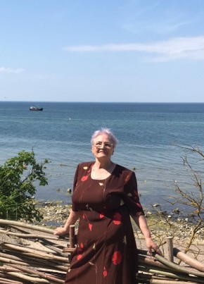 Екатерина, 67, Россия, Пионерский