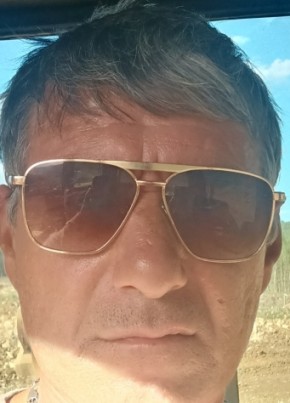 Вячеслав из Абакана 52 года