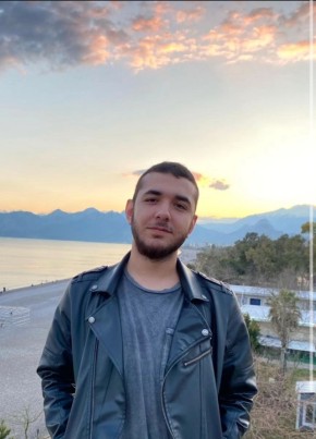 İzzet, 25, Türkiye Cumhuriyeti, Antalya