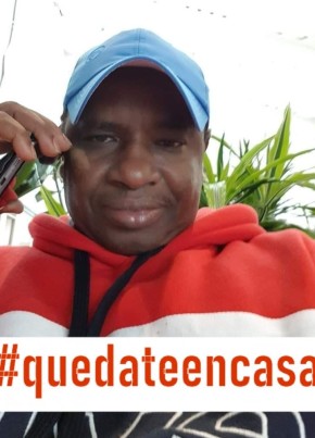 Bouly, 53, Estado Español, Oviedo