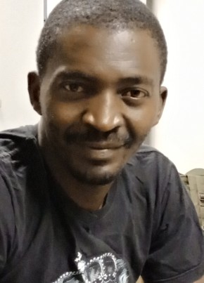 Augustin, 40, République du Mali, Tombouctou