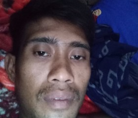 Indra, 31, Klungkung