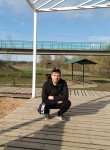 Дмитрий, 39 лет, Луга