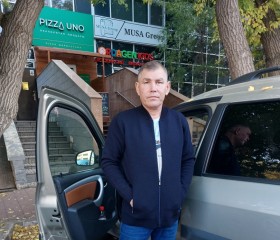 Марат, 51 год, Астана
