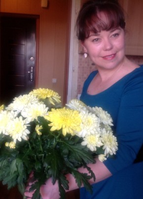 Елена, 56, Россия, Пестово
