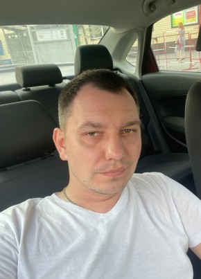 Андрей из Тюмени 33 года