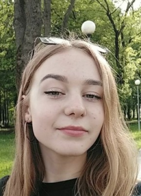 Polina, 26, Russia, Moscow