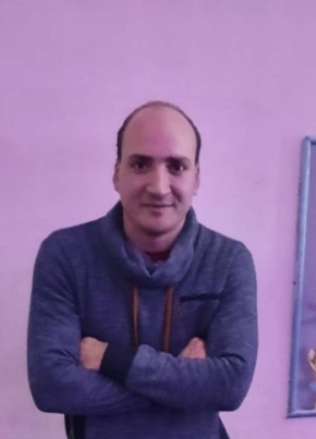 Khaled Al-Abiad, 31, Egypt, Zagazig