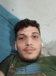 حسن, 21, Beirut