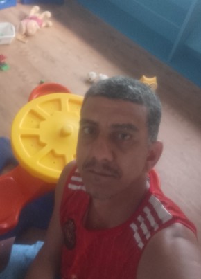 Jamerson Xavier из Manáos 42 года