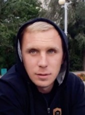 Artem, 28, Russia, Simferopol
