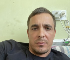 Denis, 26, Tsjertkovo