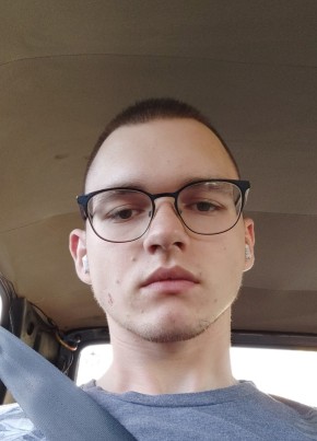 Pavel, 24, Russia, Saint Petersburg