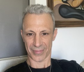 Oleg, 44, Tel Aviv