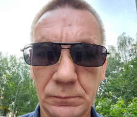 Evgeniy, 47, Megion